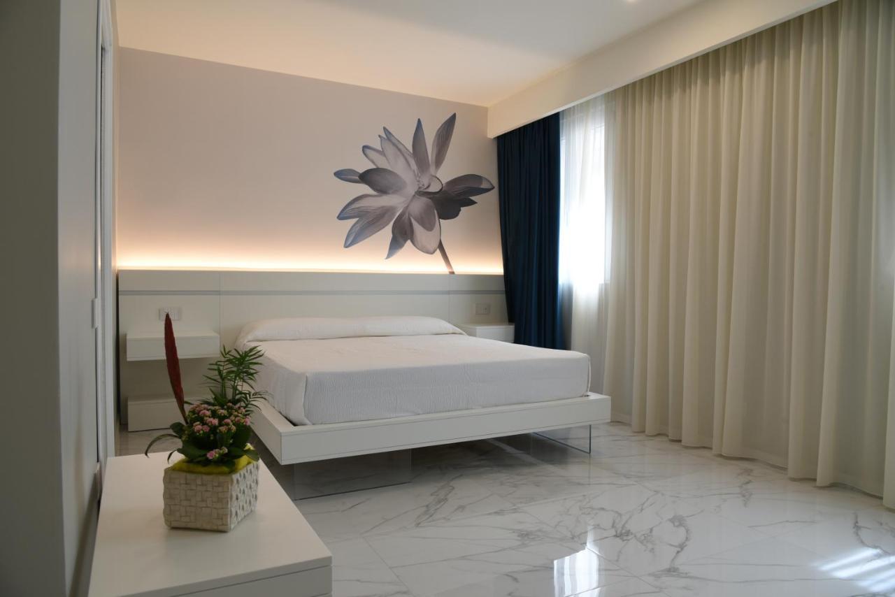 Hotel Demsi Palace & Restaurant