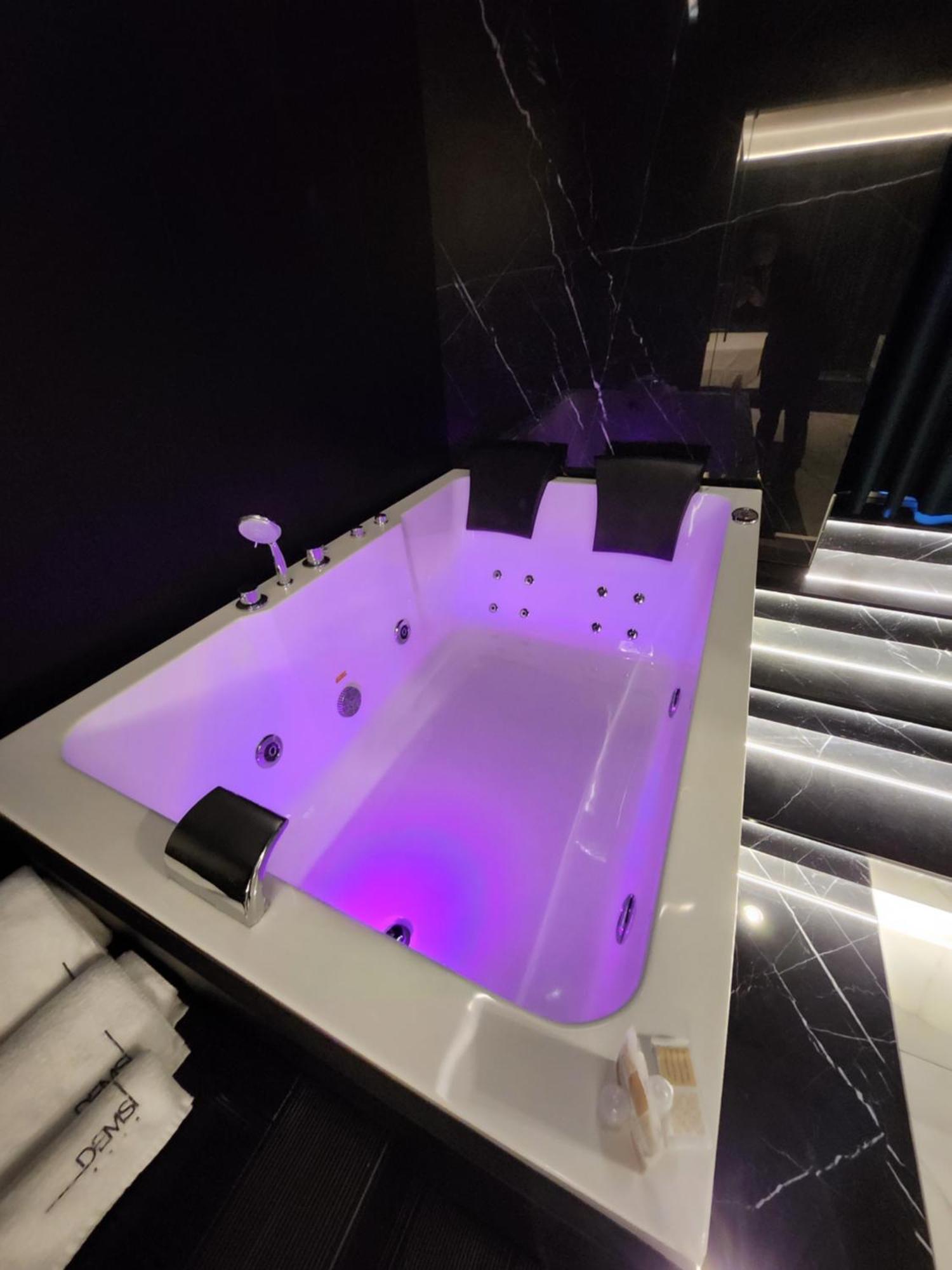 Hotel Demsi Palace & Restaurant 4*